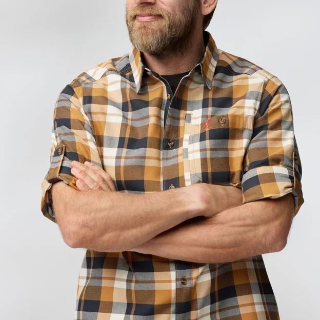 Fjällräven Fjällglim Relaxed Shirt M Men’s Shirts Model Angle H 86225