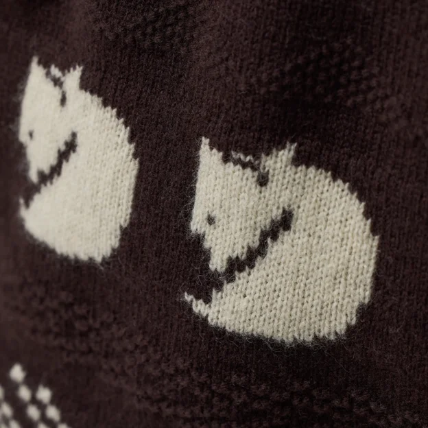 Fjällräven Fjällräven Jacquard Knit W Women’s Sweaters & knitwear Model Angle I 120027