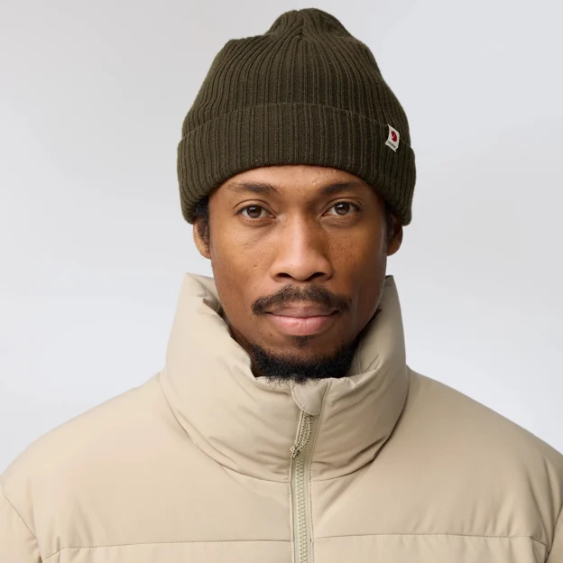 Fjällräven Fjällräven Kamas Lite Down Jkt M Men’s Down jackets Model Angle H 92683