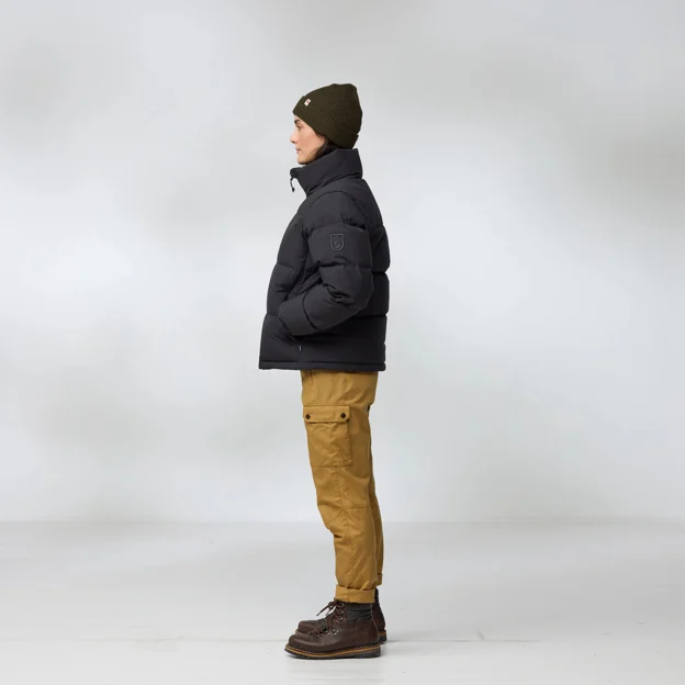 Fjällräven Fjällräven Kamas Lite Down Jkt W Women’s Down jackets Model Angle F 92692