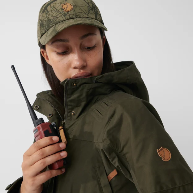Fjällräven Forest Hybrid Jacket W Women’s Hunting jackets Detail Angle G 60181