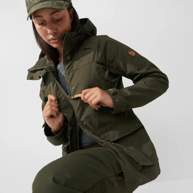 Fjällräven Forest Hybrid Jacket W Women’s Hunting jackets Detail Angle H 60182