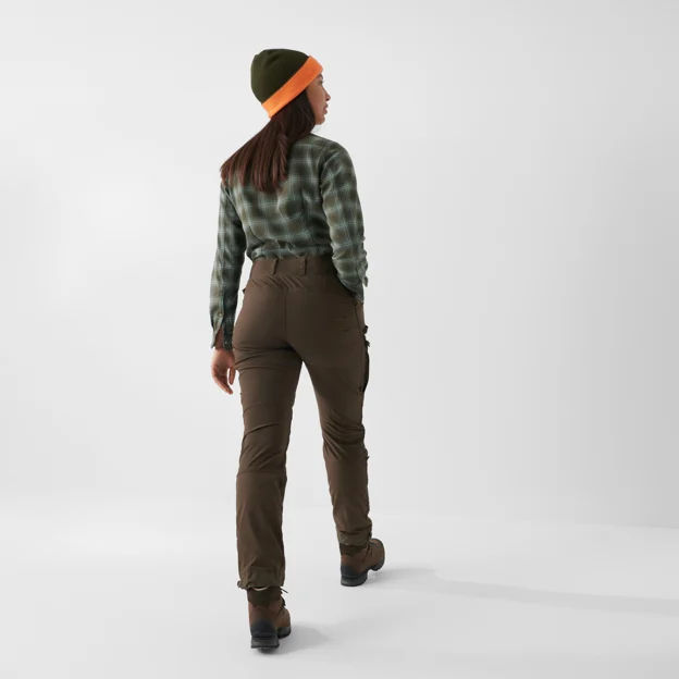 Fjällräven Forest Hybrid Trousers W Women’s Hunting trousers Model Model back 60186