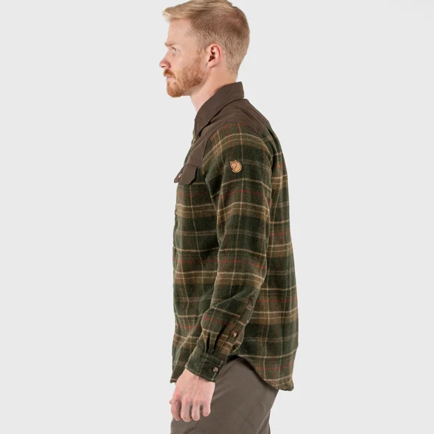 Fjällräven Granit Shirt M Men’s Shirts Model Model back 44545