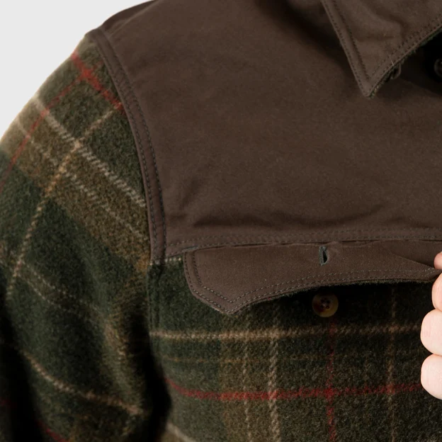 Fjällräven Granit Shirt M Men’s Shirts Detail Angle G 44548