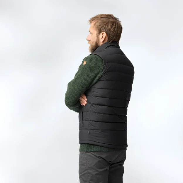 Fjällräven Greenland Down Liner Vest M Men’s Down jackets Model Model side 86231