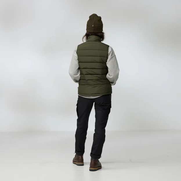 Fjällräven Greenland Down Liner Vest W Women’s Down jackets Model Model back 92788