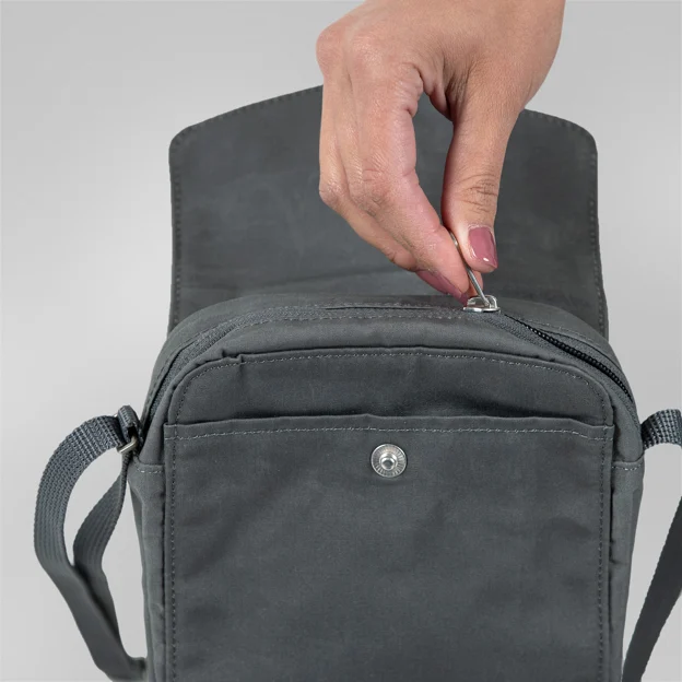Fjällräven Greenland Pocket Unisex Travel accessories Detail Angle G 44557