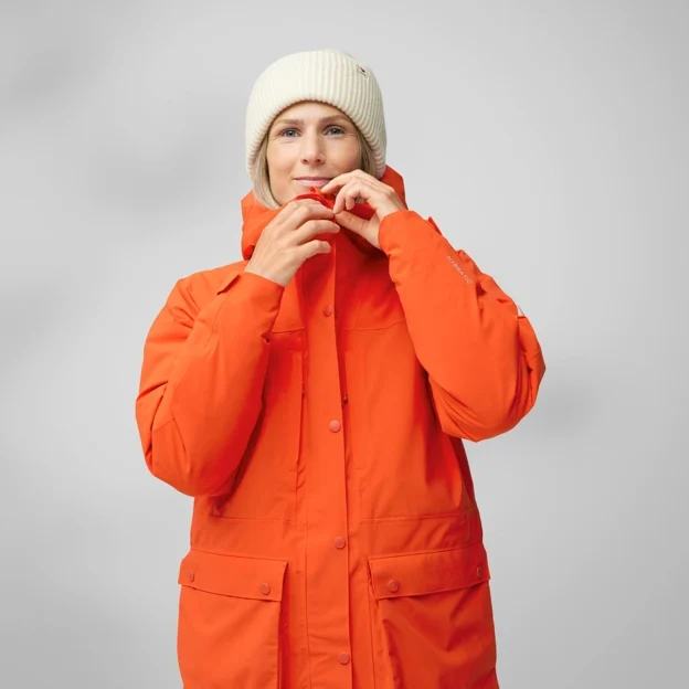 Fjällräven HC Hydratic Padded Jacket W Women’s Outdoor jackets Model Model side 85453