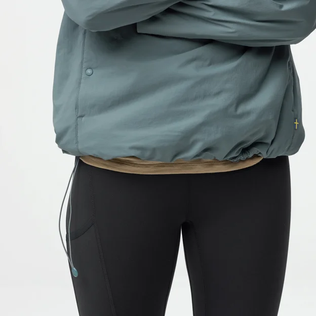 Fjällräven HC Insulated Pullover W Women’s Outdoor jackets Model Angle J 120149