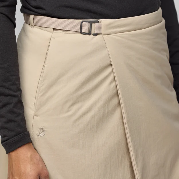 Fjällräven HC Insulated Skirt W Women’s Insulated trousers Model Angle G 97604