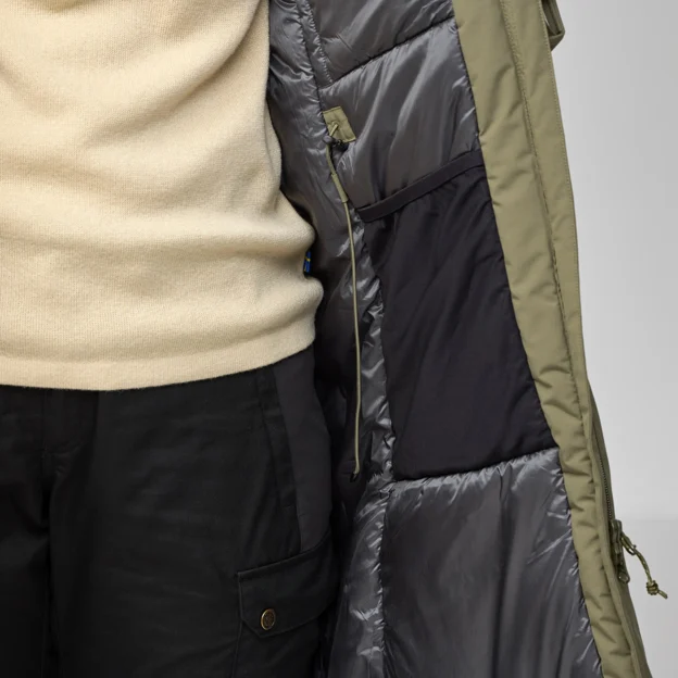 Fjällräven HC hydratic Padded Parka W Women’s Outdoor jackets Model Angle J 94857