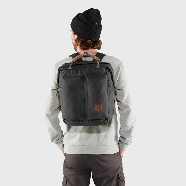 Fjällräven Haulpack No. 1 Unisex Daypacks Model Model front 105107