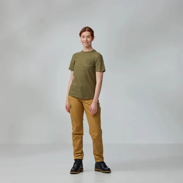 Fjällräven Hemp Blend Out Here T-shirt W Women’s T-shirts & tank tops Model Angle H 89875