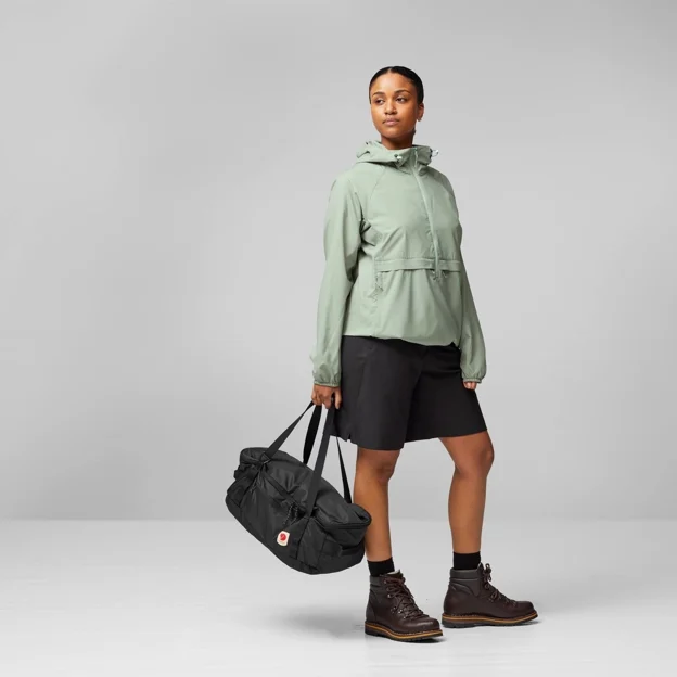 Fjällräven High Coast Duffel 22 Unisex Daypacks Model Model front 82133