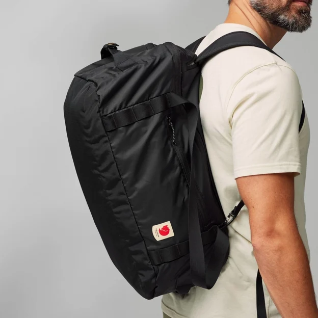 Fjällräven High Coast Duffel 36 Unisex Daypacks Model Model back 82143