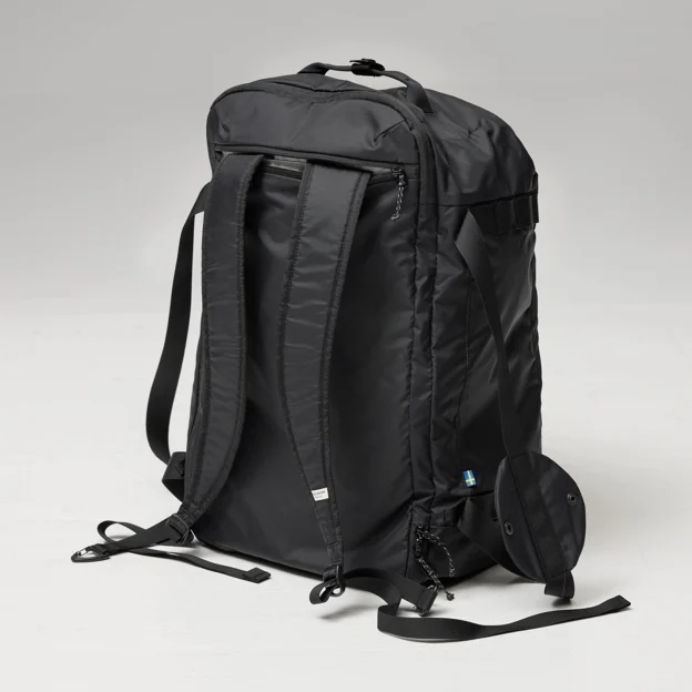 Fjällräven High Coast Duffel 36 Unisex Daypacks Model Model side 82144