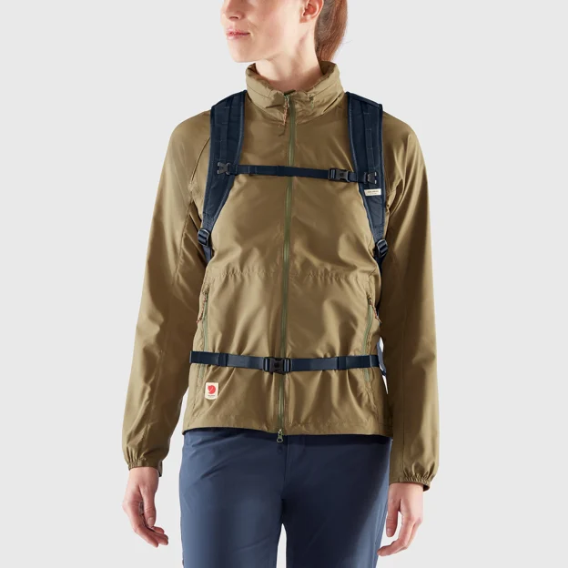 Fjällräven High Coast Foldsack 24 Unisex Outlet Model Model back 27728