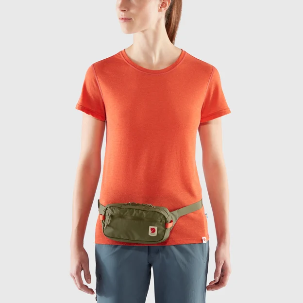 Fjällräven High Coast Hip Pack Unisex Travel accessories Model Model side 27670