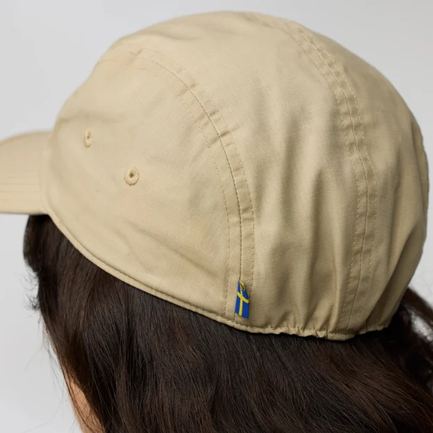 Fjällräven High Coast Lite Cap Unisex Caps, hats & beanies Model Model back 92988