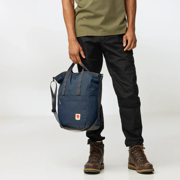 Fjällräven High Coast Totepack Unisex Outlet Model Angle H 92972