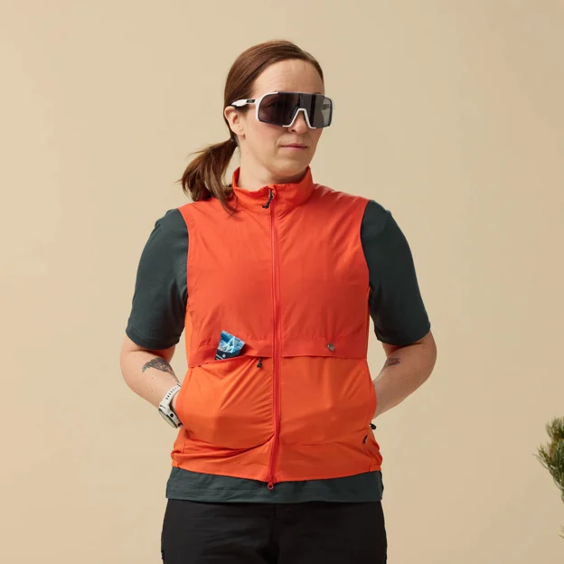 Fjällräven Hoja Adventure Vest W Women’s Vests Model Angle H 90045