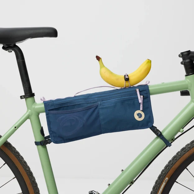 Fjällräven Hoja Bike Frame Fold Bag Unisex Backpack & bag accessories Model Angle H 100523