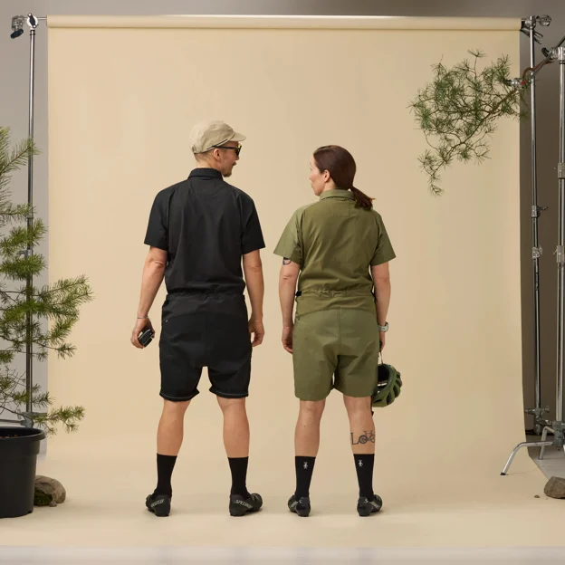 Fjällräven Hoja Field Suit M Men’s Outdoor trousers Model Model back 90095