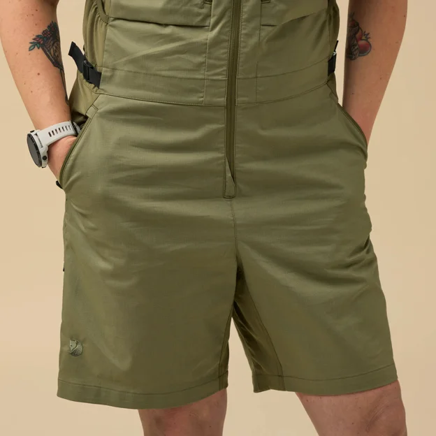 Fjällräven Hoja Field Suit W Women’s Outdoor trousers Model Angle G 90034