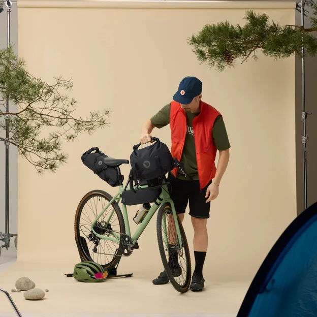 Fjällräven Hoja Handlebar Rolltop Unisex Backpack & bag accessories Model Angle G 90108