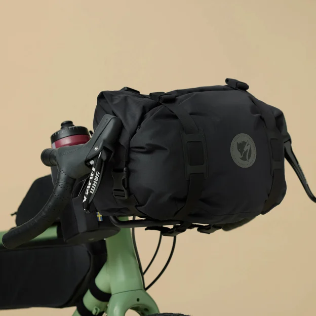 Fjällräven Hoja Handlebar Rolltop Unisex Backpack & bag accessories Model Angle I 90129