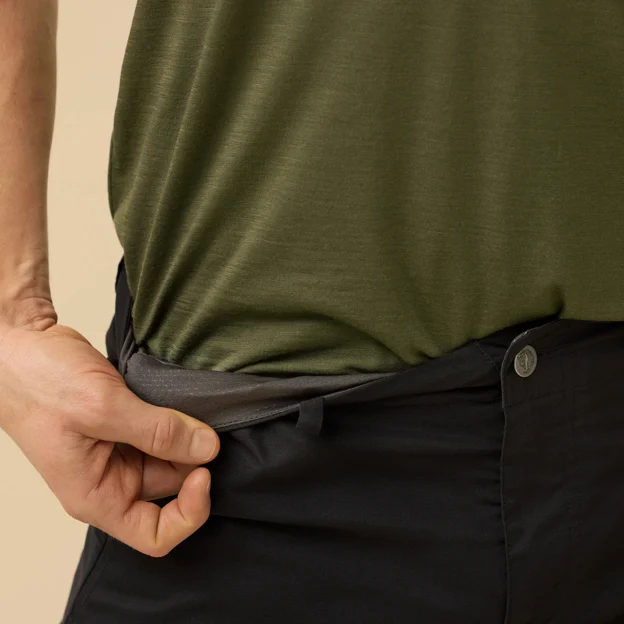 Fjällräven Hoja Hybrid Trousers M Men’s Outdoor trousers Model Angle I 93196