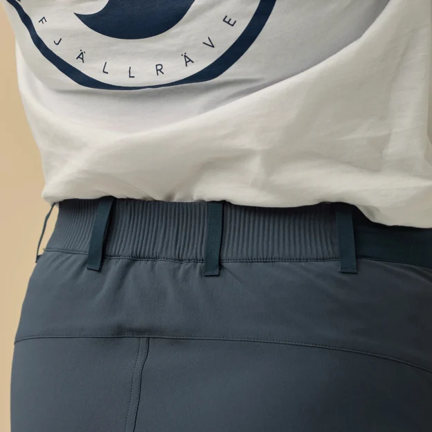 Fjällräven Hoja Hybrid Trousers W Women’s Outdoor trousers Model Angle H 90058