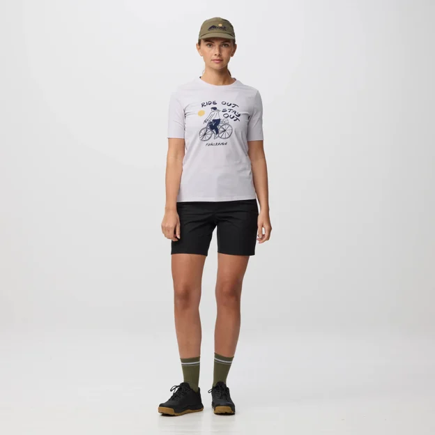 Fjällräven Hoja Iväg T-shirt W Women’s T-shirts & tank tops Model Angle F 100512