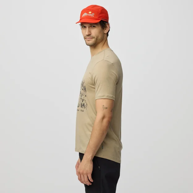 Fjällräven Hoja Lugnt Wool T-shirt M Men’s T-shirts & tank tops Model Model side 100573