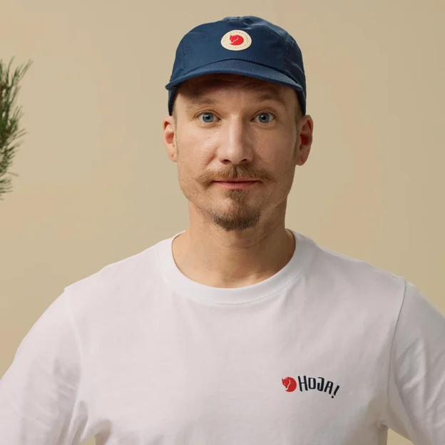 Fjällräven Hoja T-shirt M Men’s T-shirts & tank tops Model Angle G 90026