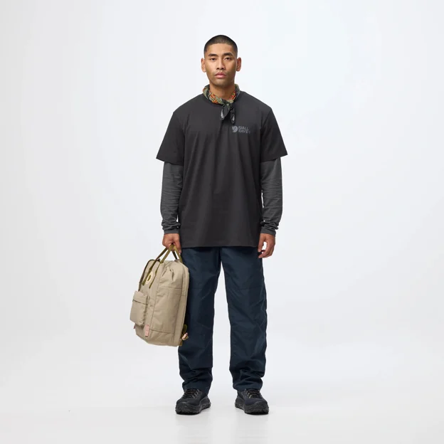 Fjällräven Kånken Koncept Laptop 15 Unisex Daypacks Model Angle L 120250