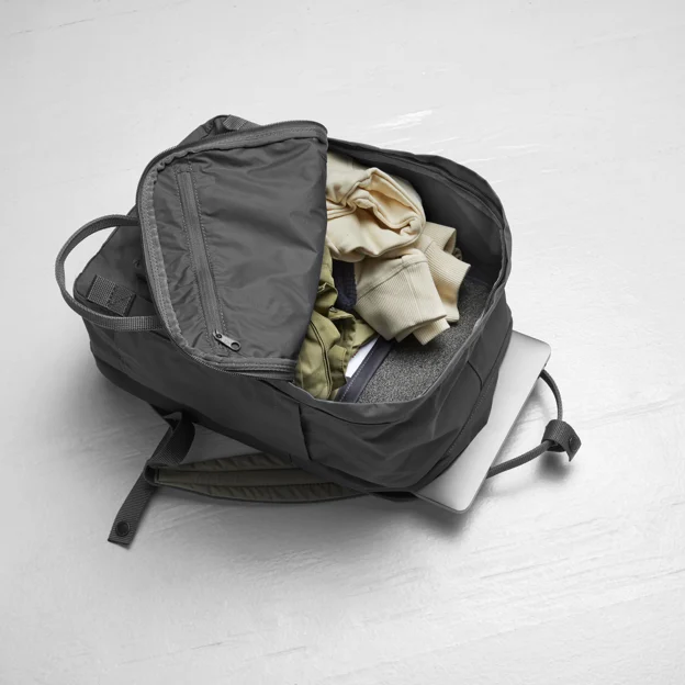 Fjällräven Kånken Laptop 15 Unisex Daypacks Model Angle H 82363