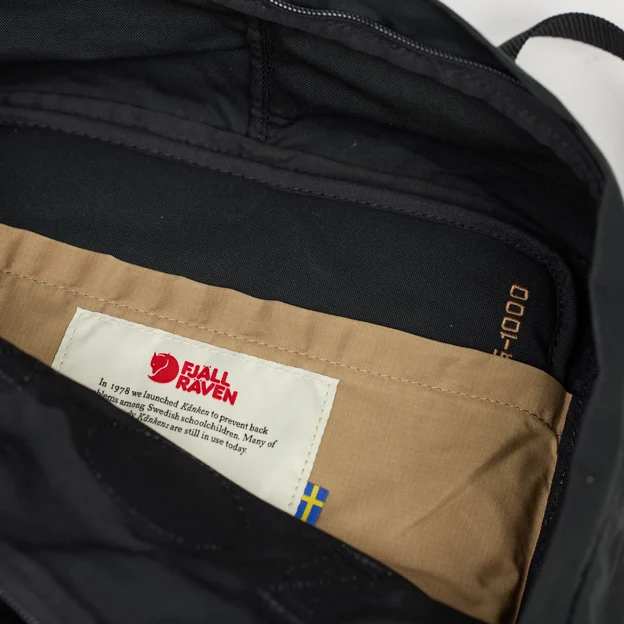 Fjällräven Kånken No. 2 Black Unisex Daypacks Model Angle G 92878