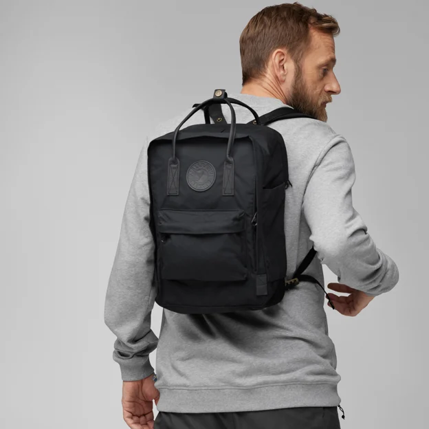 Fjällräven Kånken No. 2 Black Laptop 15 Unisex Laptop bags Model Model back 75939