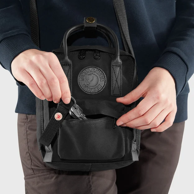 Fjällräven Kånken No. 2 Black Sling Shoulder bags Unisex
