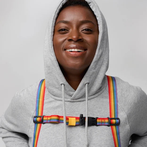 Fjällräven Kånken Rainbow Chest Strap Unisex Backpack & bag accessories Model Model front 85621