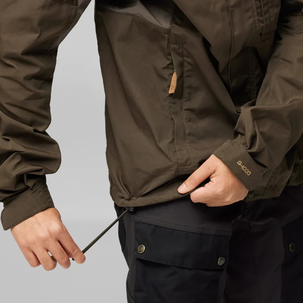 Fjällräven Kaipak Jacket M Men’s Outlet Model Angle J 82582