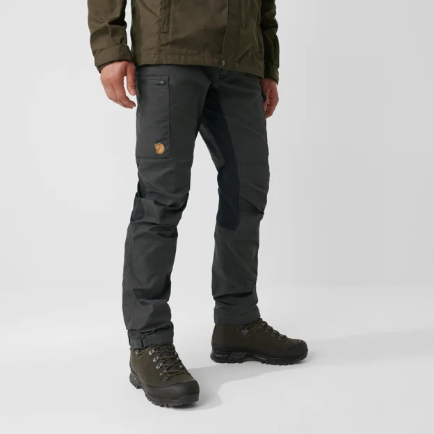 Fjällräven Kaipak Trousers M Men’s Trekking trousers Model Model side 59666