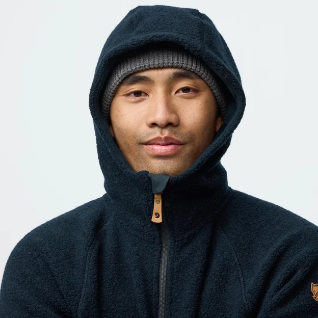 Fjällräven Kaitum Fleece M Men’s Fleeces Model Angle G 120166
