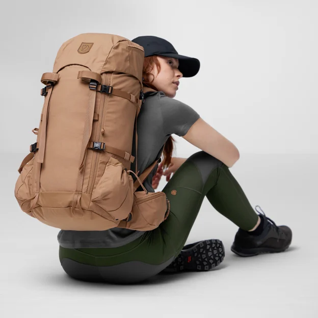 Fjällräven Kajka 35 S/M Unisex Trekking backpacks Model Model front 83303