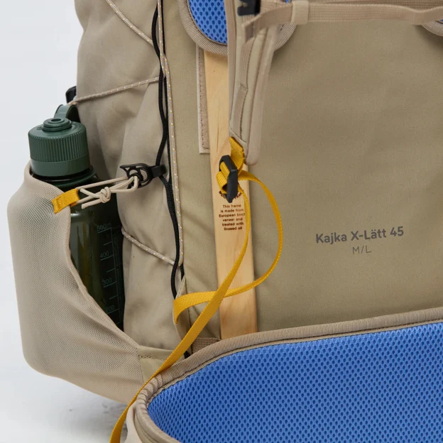 Fjällräven Kajka X-Lätt 45 M/L Unisex Trekking backpacks Model Angle K 121626