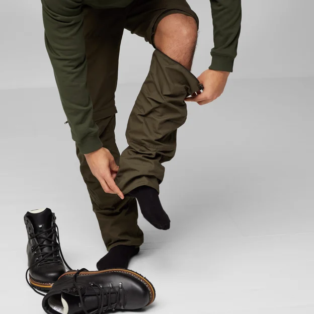 Fjällräven Karl Pro Zip-off Trousers M Men’s Outdoor trousers Model Angle K 82614