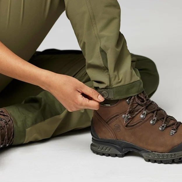 Fjällräven Keb Agile Trousers W Women’s Trekking trousers Model Angle I 82233