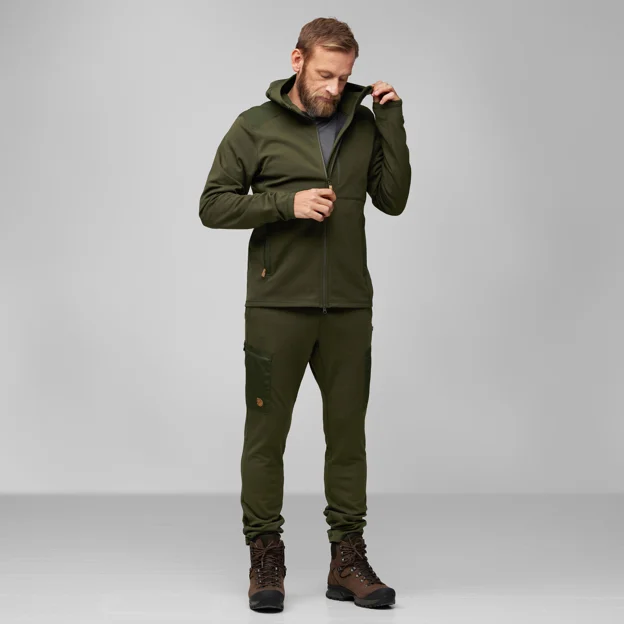 Fjällräven Keb Fleece Hoodie M Men’s Fleeces Model Model side 75975